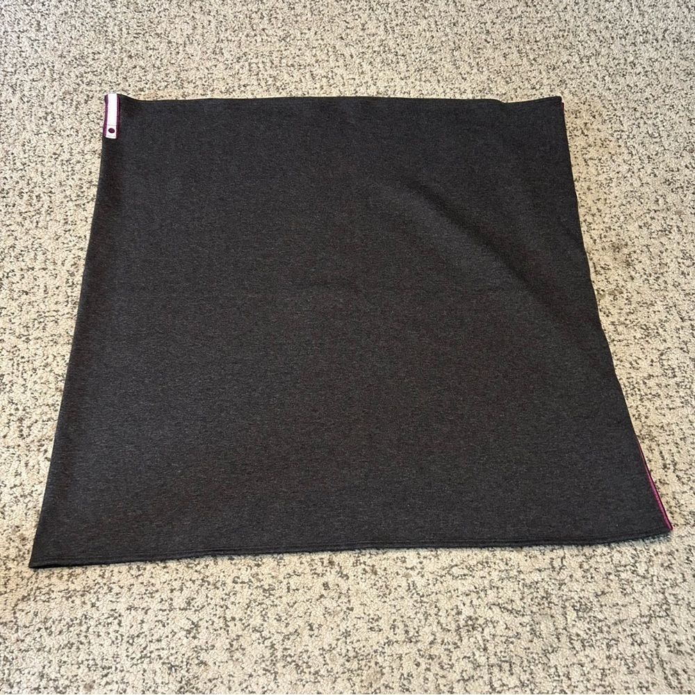 Lululemon Heathered Black Deep Coal Velour Vinyasa Scarf Wrap